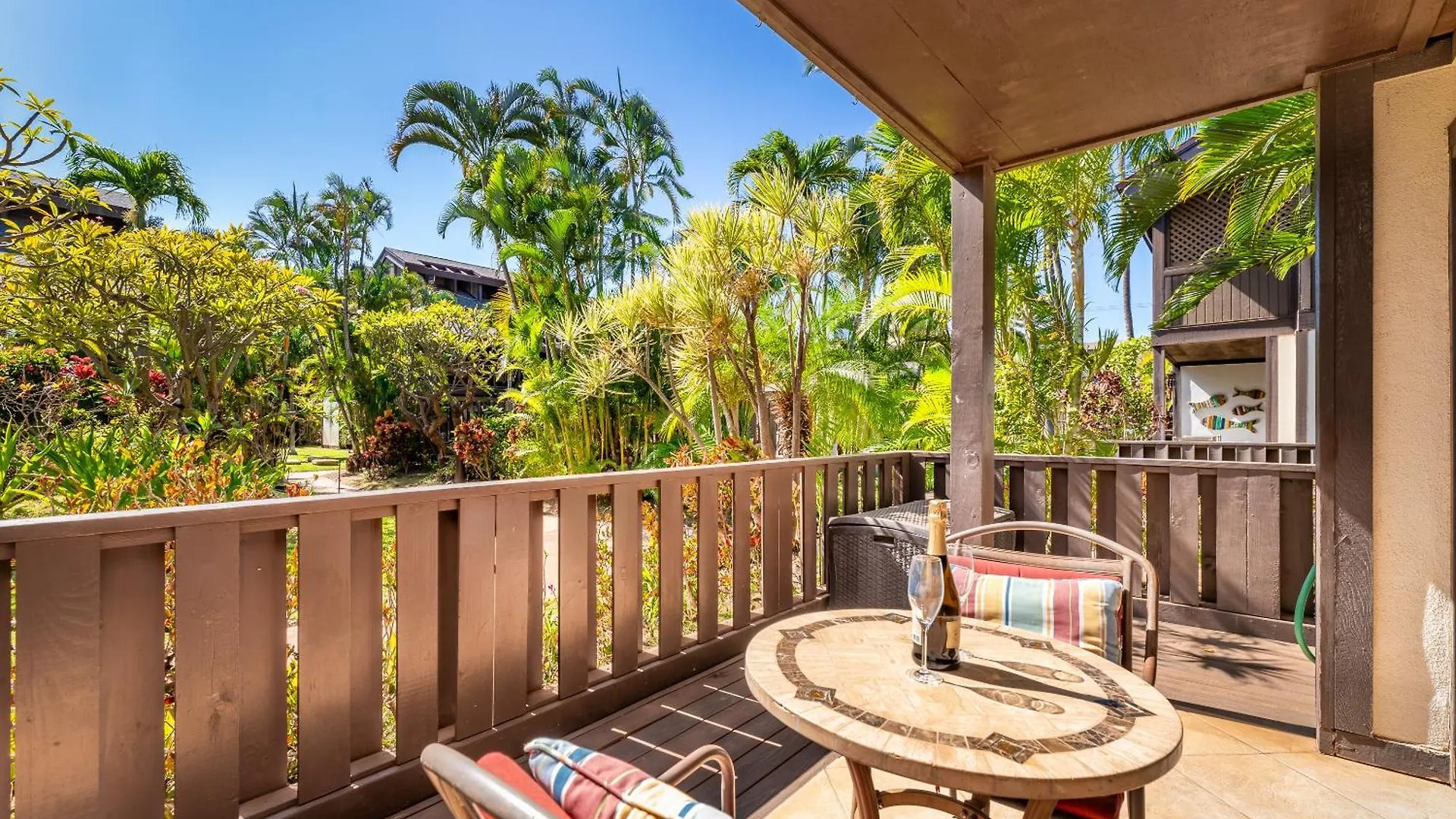 Your Maui Getaway-Walk To The Beach, Pool, Hot Tub Lsv14 Kihei Apartment