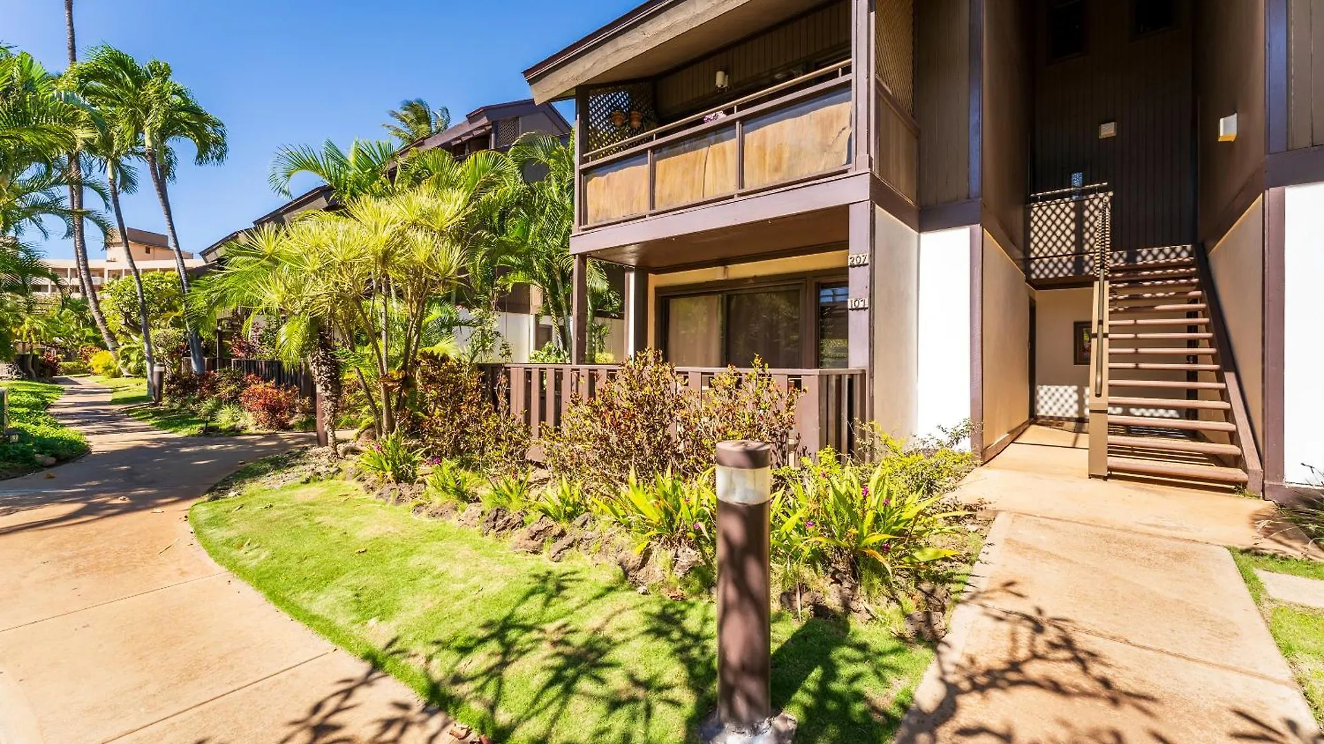 Apartment Your Maui Getaway-Walk To The Beach, Pool, Hot Tub Lsv14 Kihei