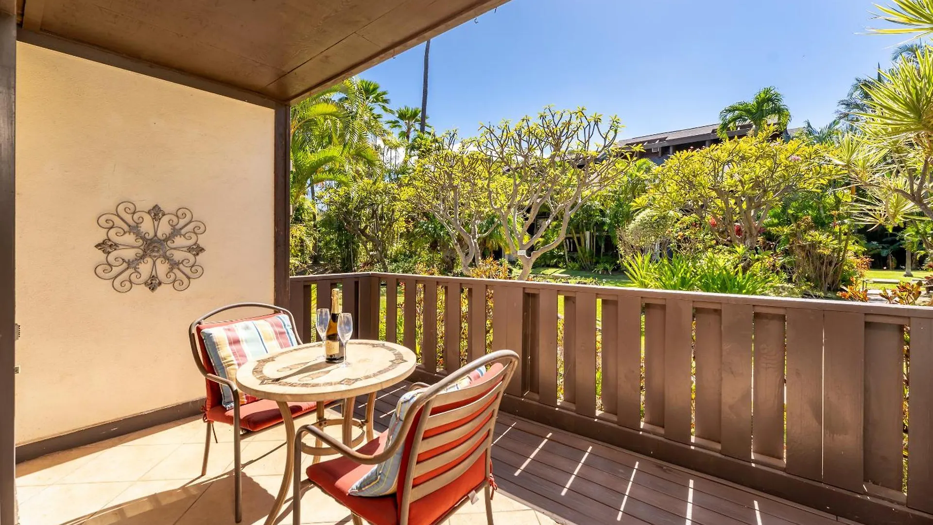 Your Maui Getaway-Walk To The Beach, Pool, Hot Tub Lsv14 Kihei United States
